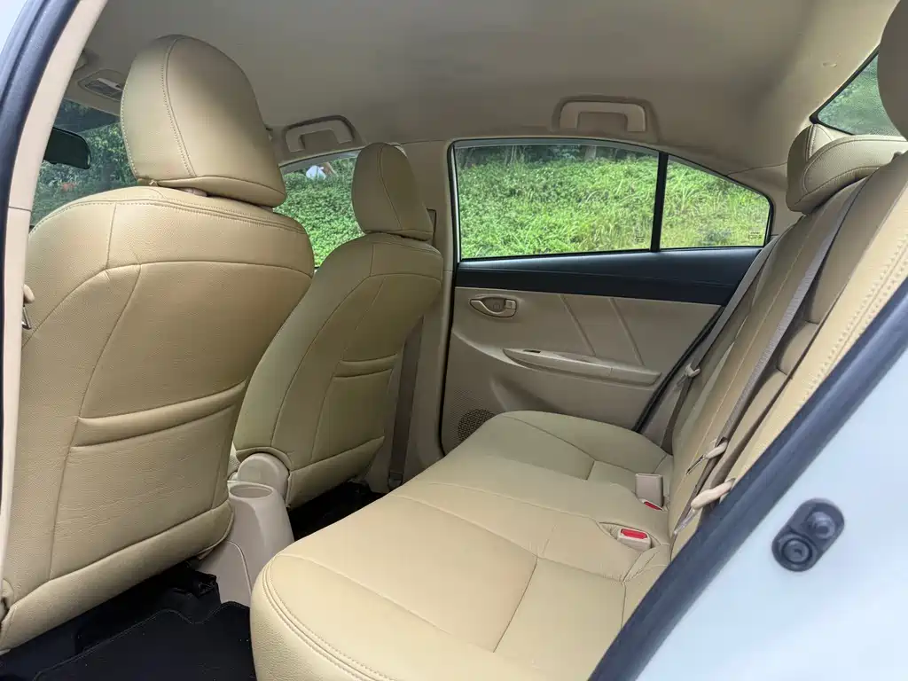 Vios 1.5 L CVT Creation