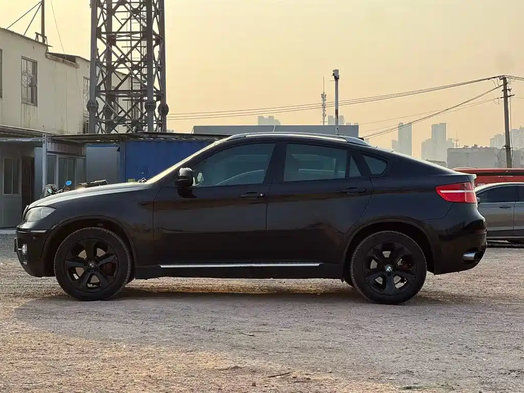 BMW X6 xDrive35 i