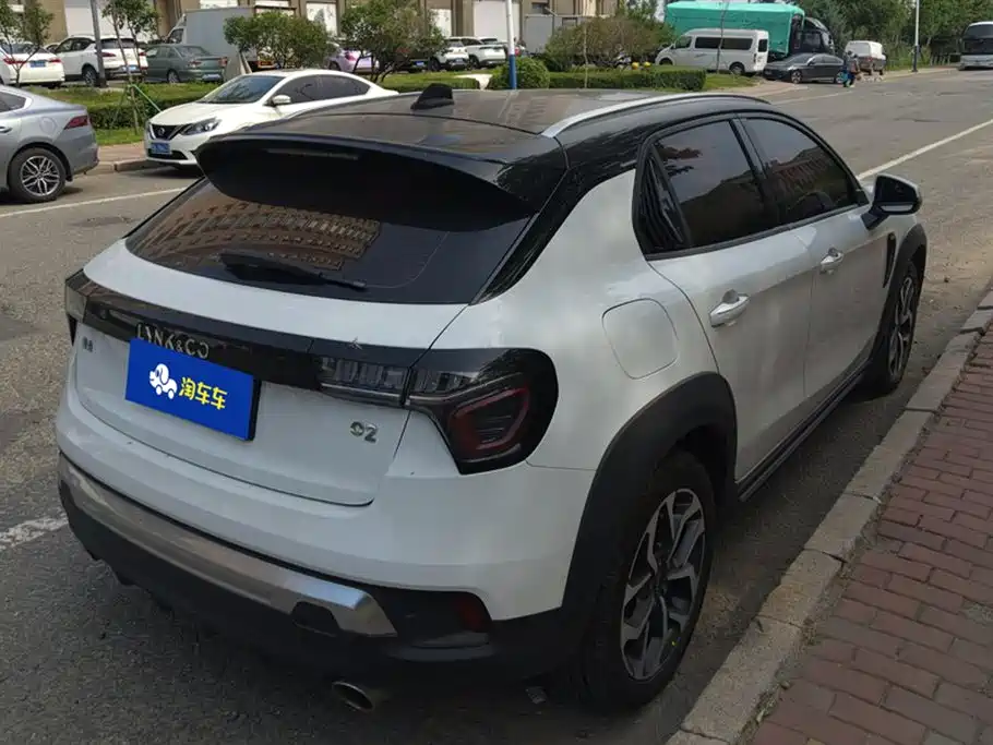 Lynk & Co 02 1.5 T DCT 2 WD Shine CN-VI