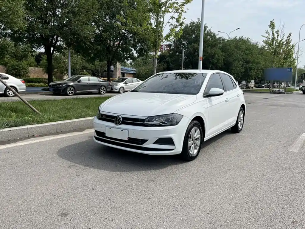 Polo Facelift Plus 1.5 L Auto Joyful Living