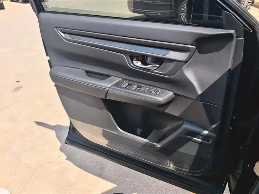 Honda CR-V 240 TURBO 2 WD Sharp Style 5-seat