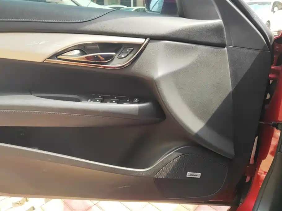 Cadillac ATS-L 28 T Fashion