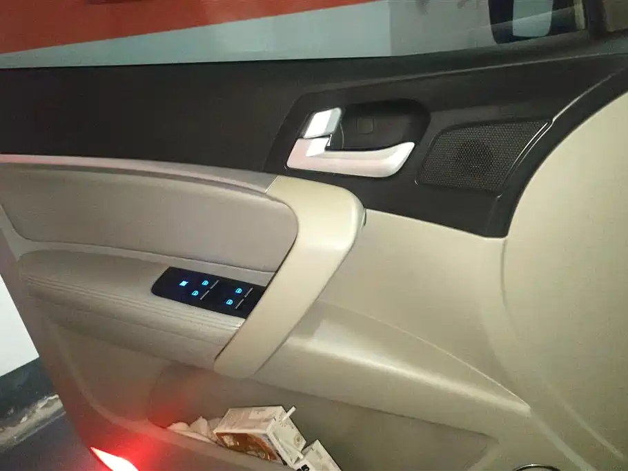 Emgrand Sedan 1.5 L Manual Upward