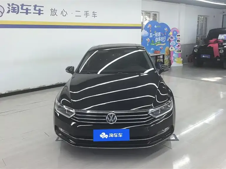 Volkswagen Magotan 280 TSI DSG Comfort