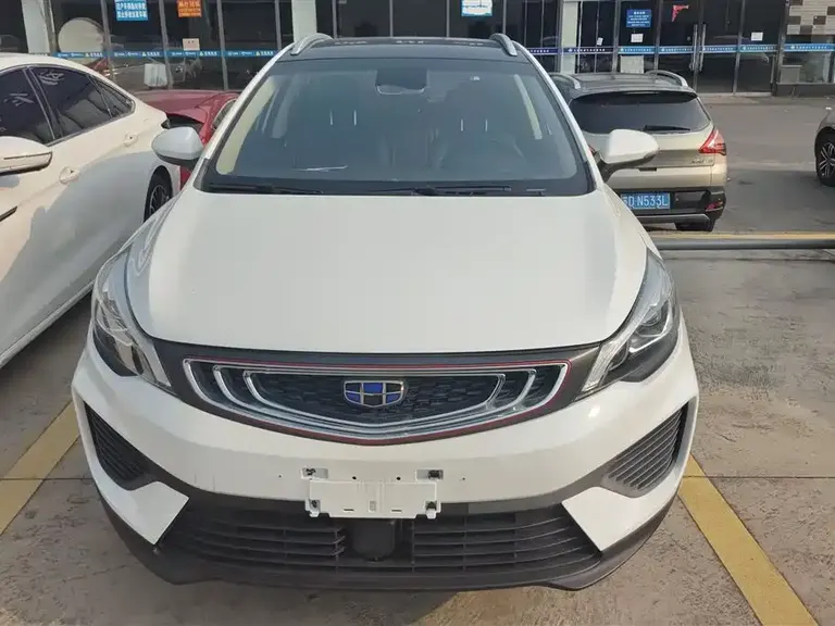 Geely Emgrand GS Leading Trend 1.4 T Auto Premium Style Connected