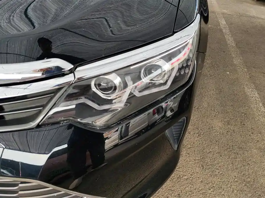 Camry 2.0 E Elite