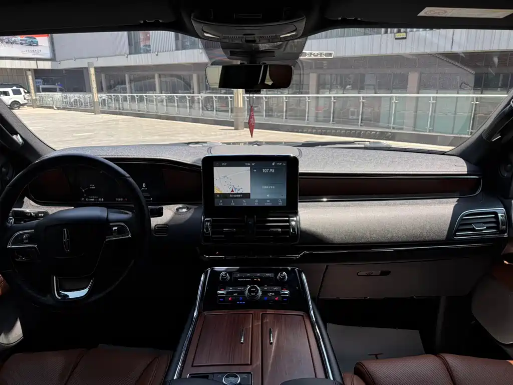 Navigator 3.5 T Honor Shine CN-VI