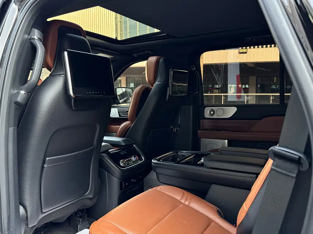 Navigator 3.5 T Honor Shine CN-VI