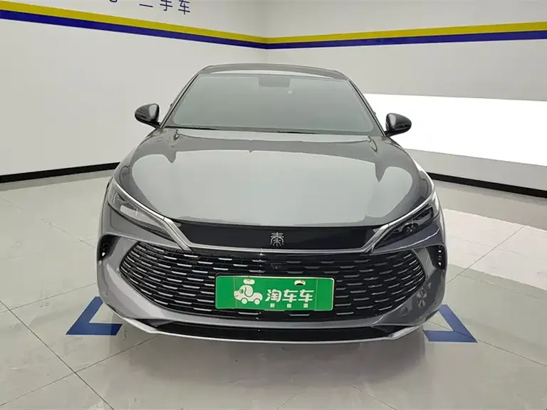 BYD Qin L DM-i 80 KM Transcend