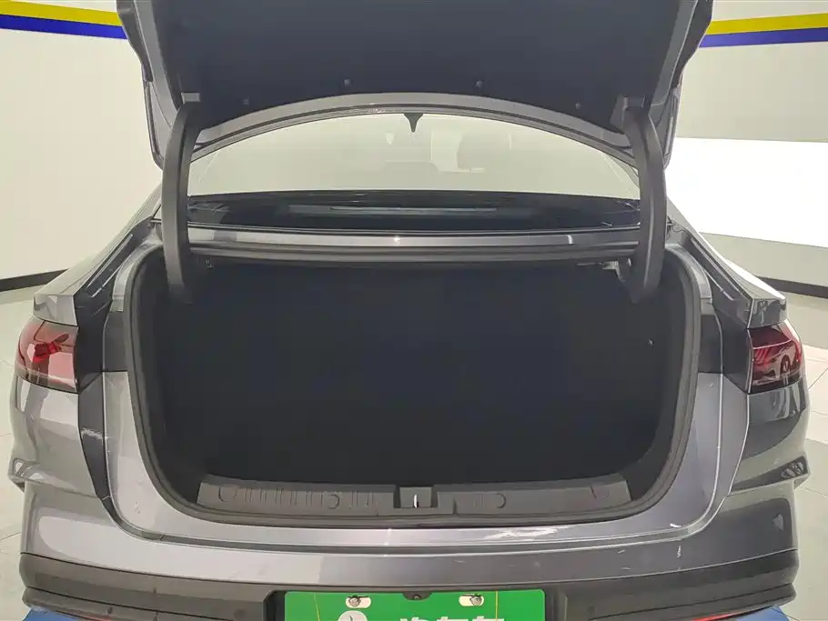 Qin L DM-i 80 KM Transcend