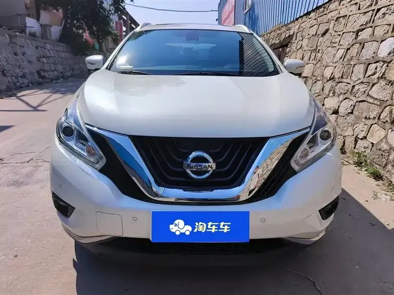 Nissan Murano 2.5 L XL 2 WD Connected Luxury