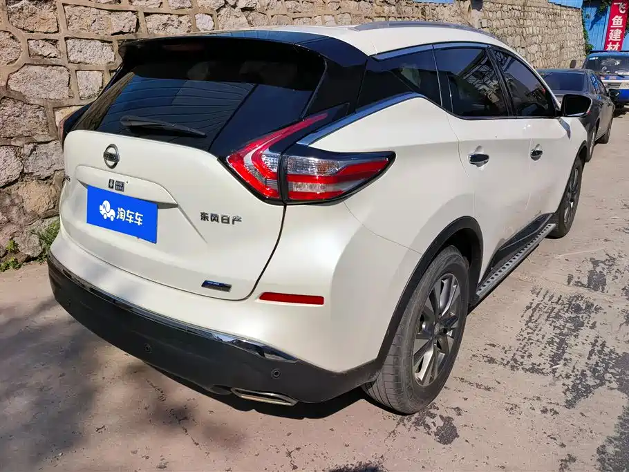 Murano 2.5 L XL 2 WD Connected Luxury