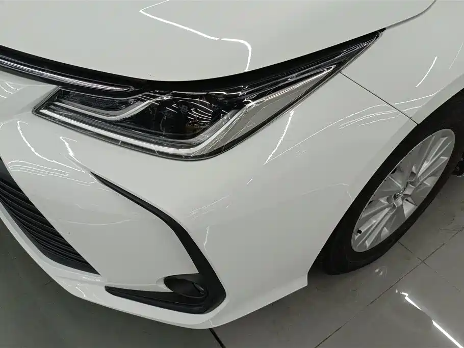 Corolla TNGA 1.5 L CVT Pioneer