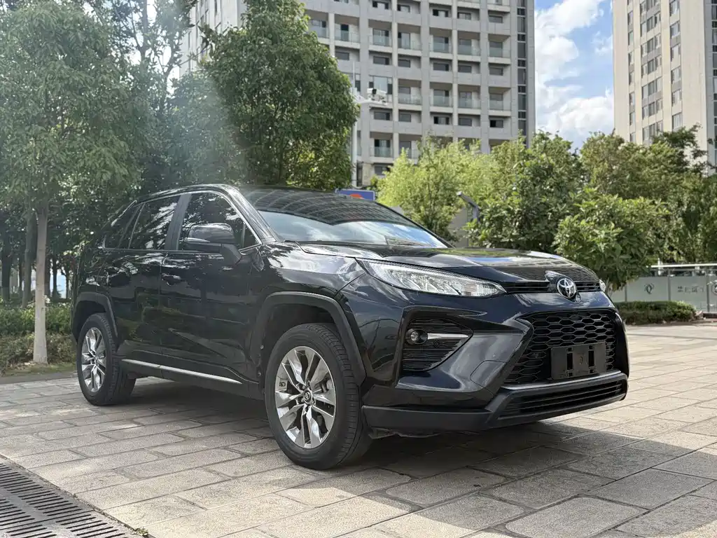 Wildlander 2.0 L CVT 2 WD Luxury