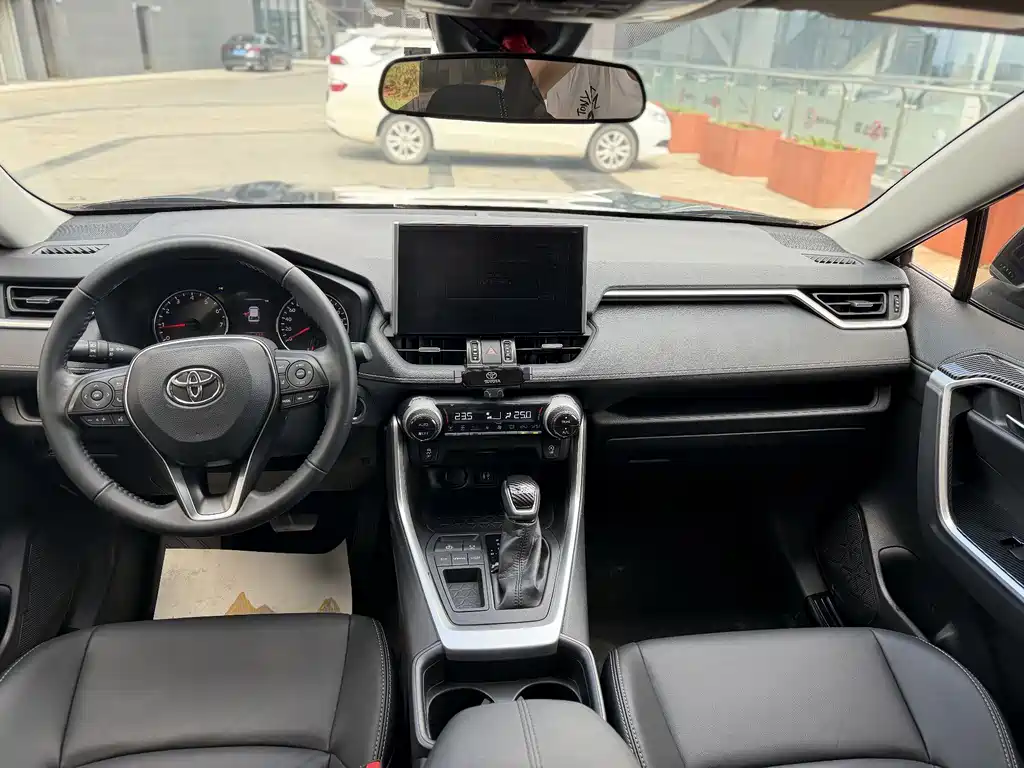 Wildlander 2.0 L CVT 2 WD Luxury