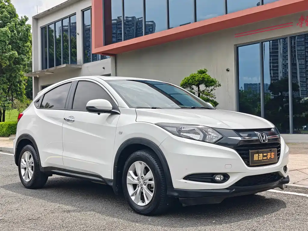Vezel 1.8 L CVT 2 WD Elite
