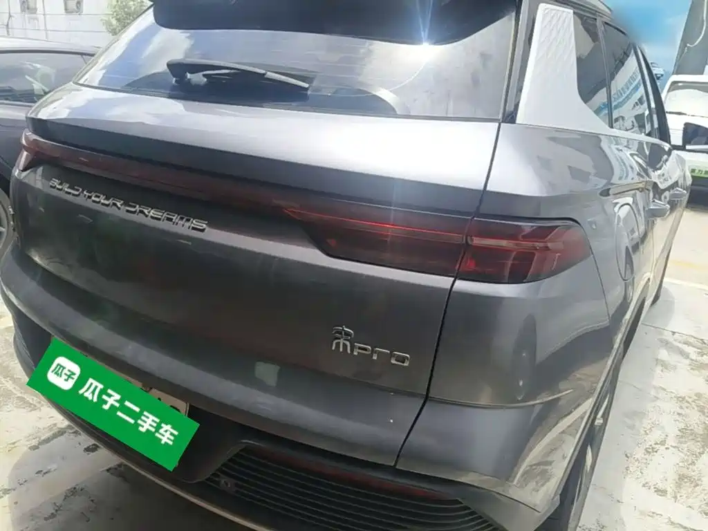 Song Pro NEV Glory DM-i 110 KM Transcend
