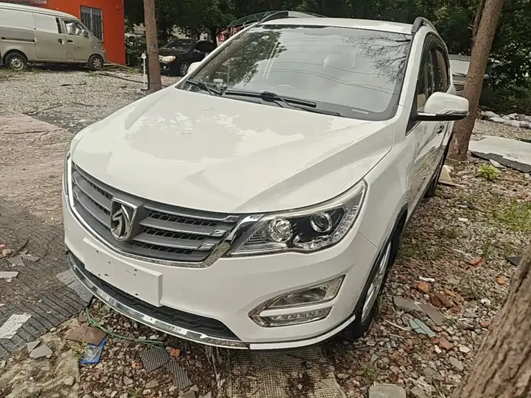 Baojun 560 1.8 L Manual Elite