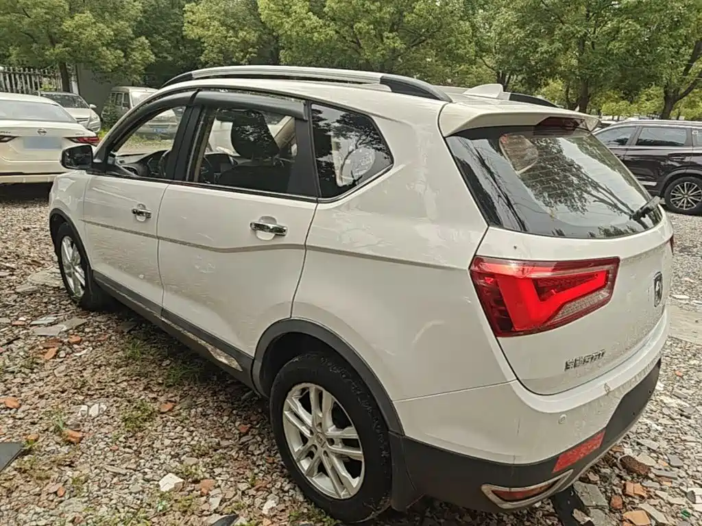 Baojun 560 1.8 L Manual Elite