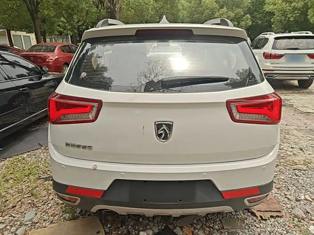 Baojun 560 1.8 L Manual Elite