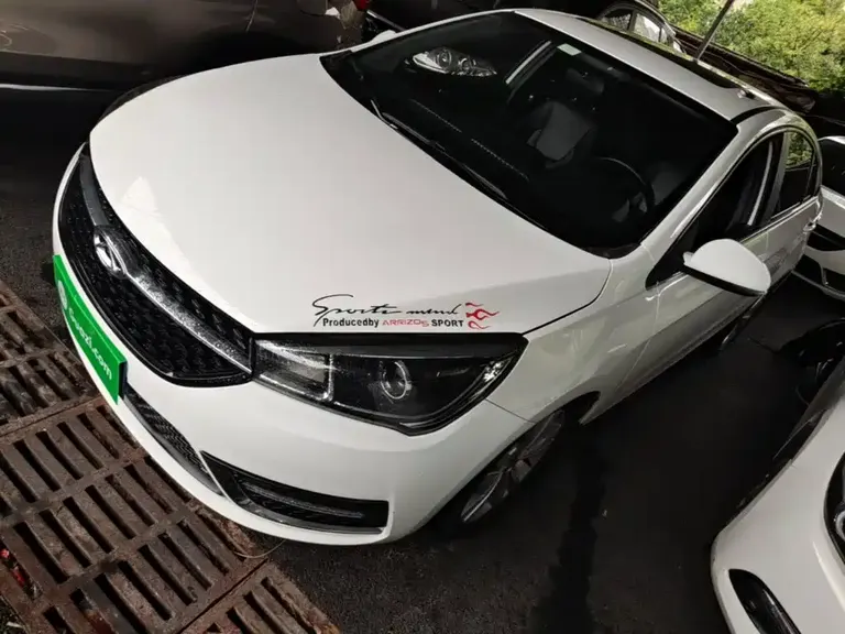 Chery Arrizo 5 1.5 L CVT Leading Trend