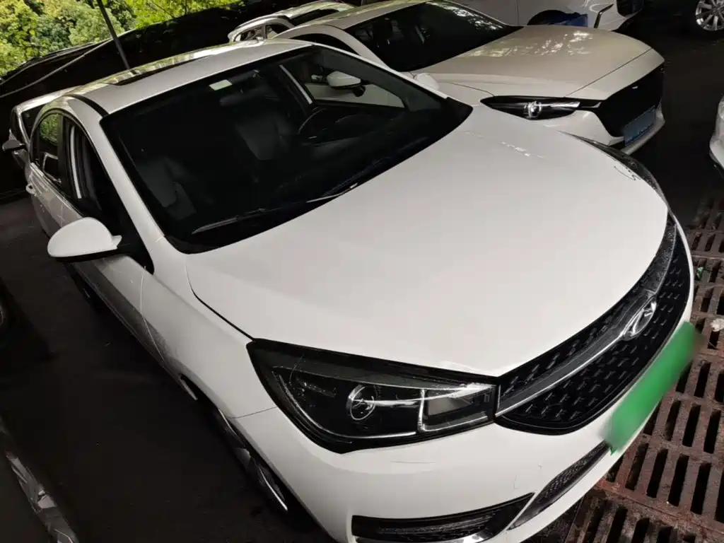 Arrizo 5 1.5 L CVT Leading Trend