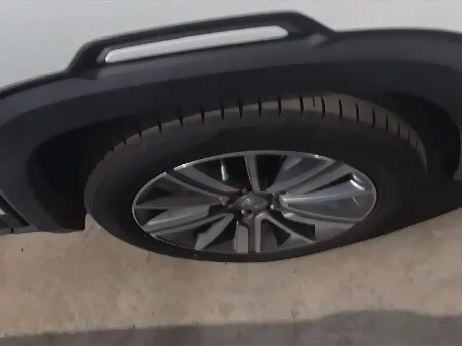 Changan CS35 PLUS 1.6 L Auto Connected CN-V