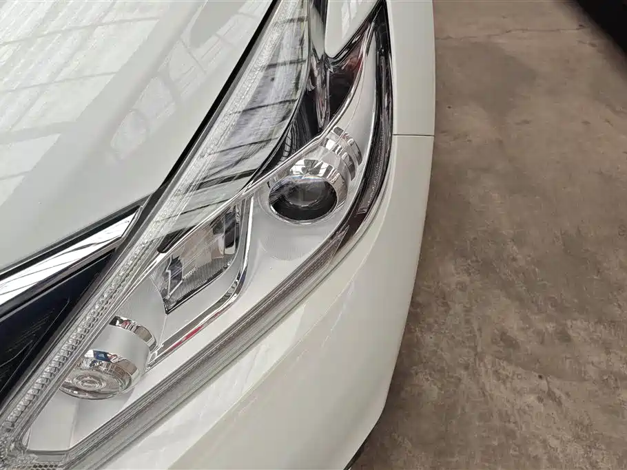 Murano 2.5 L XL 2 WD Connected Luxury CN-V