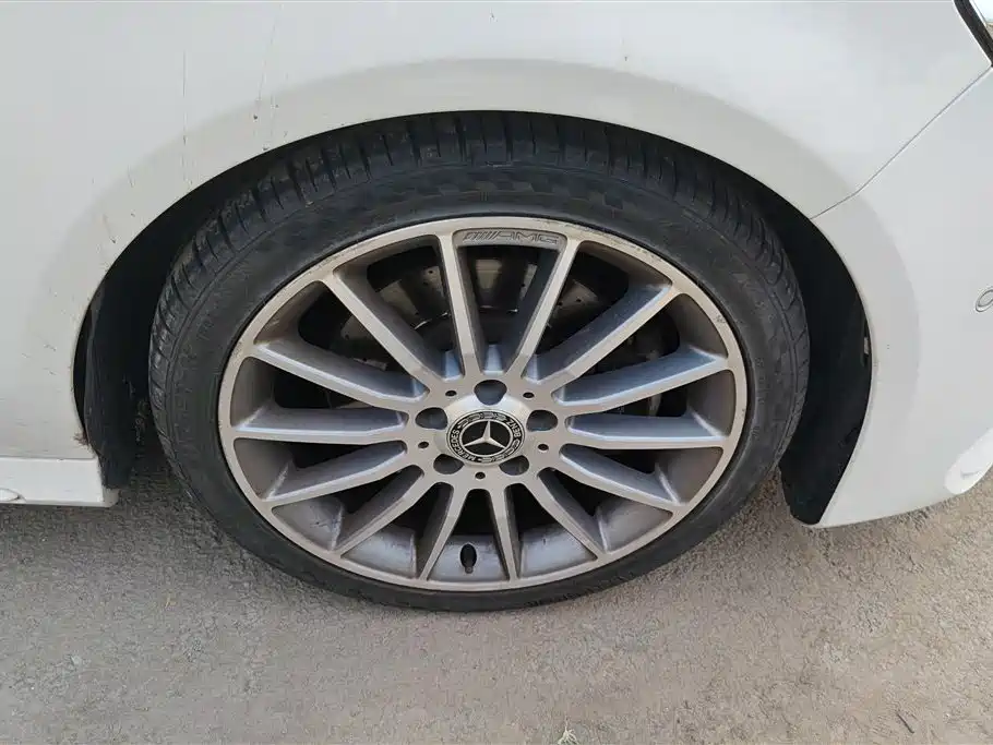 Mercedes-Benz CLA (Import) CLA 220 4 MATIC
