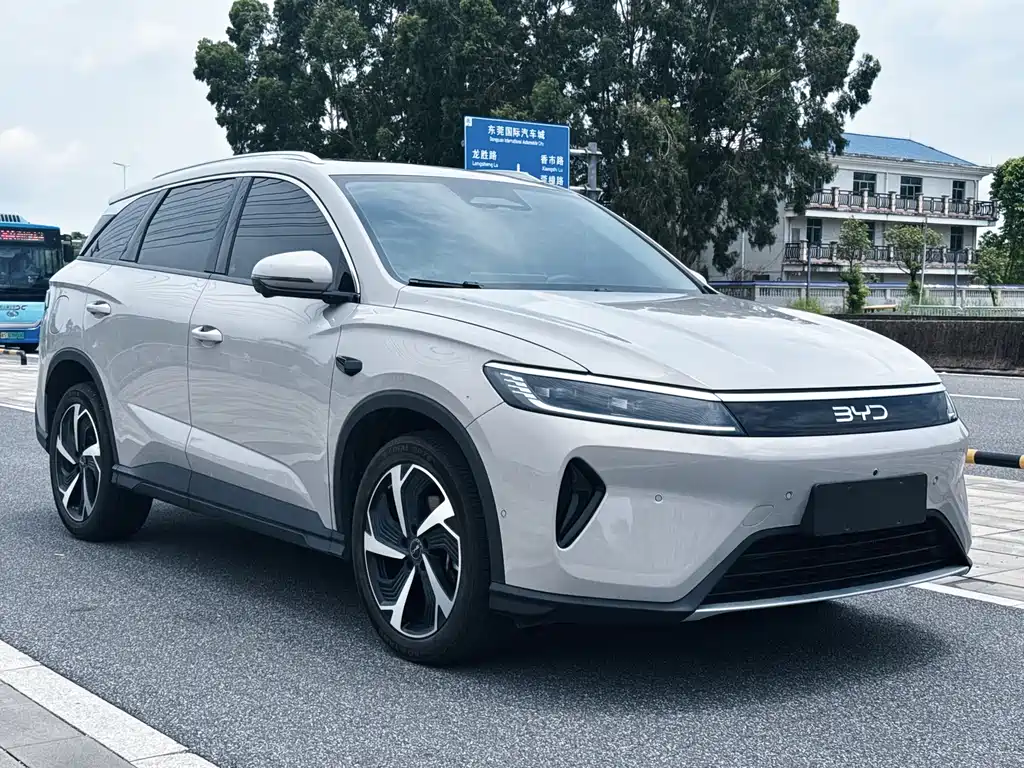 Seal 05 DM-i DM-i Smart Drive 115 KM Flagship