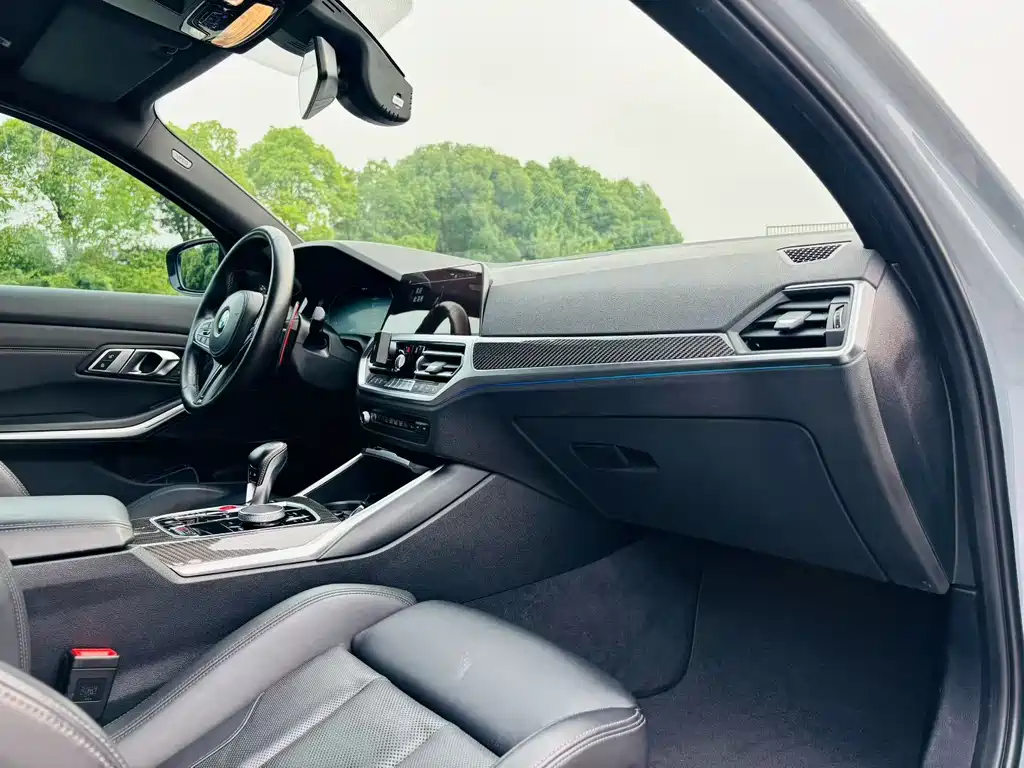BMW M3 M3 4-door Sedan M xDrive Thunder
