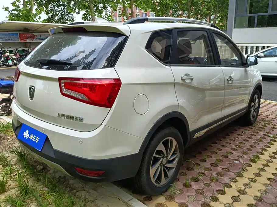 Baojun 560 1.8 L iAMT Luxury