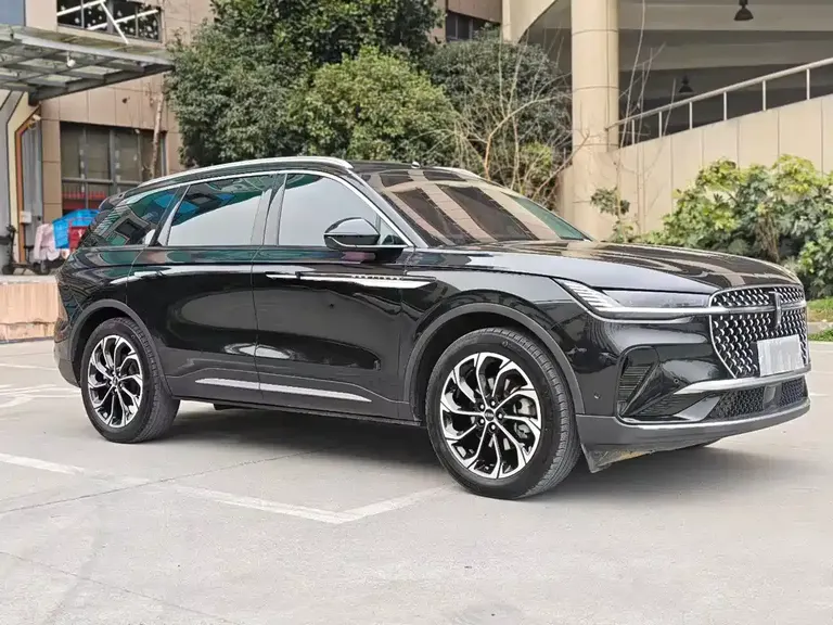 Lincoln Nautilus 2.0 T 4 WD Supreme Wise