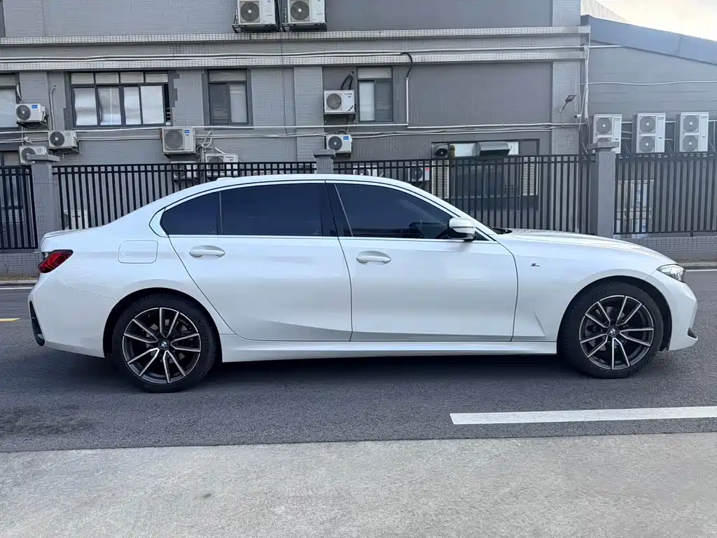 BMW 3 Series 320 Li M Sport Package