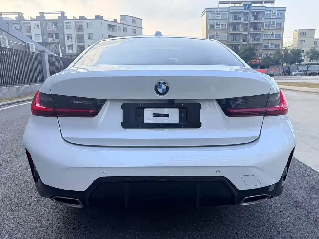 BMW 3 Series 320 Li M Sport Package