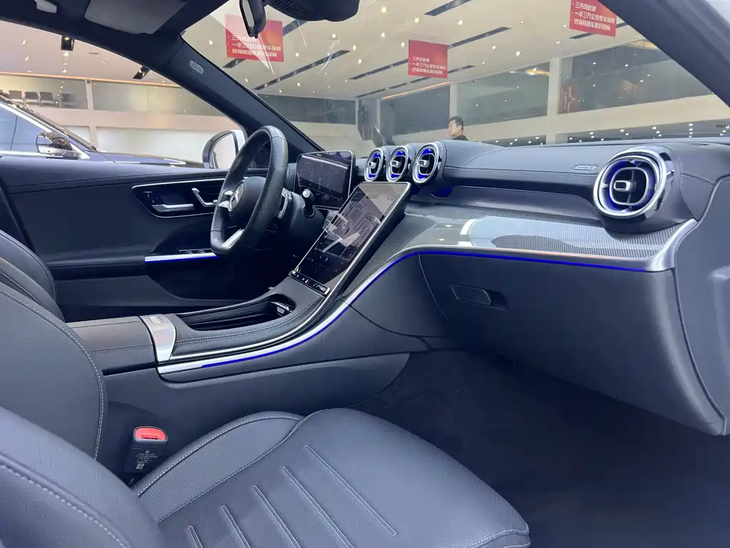 Mercedes-Benz C-Class C 260 L Sport