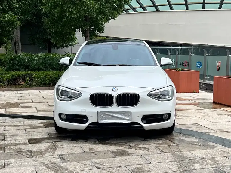 BMW 1 Series (Import) Facelift 118 i Sport