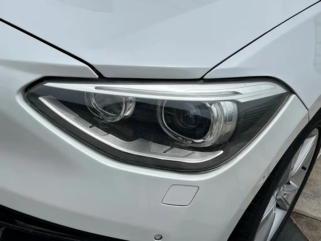 BMW 1 Series (Import) Facelift 118 i Sport