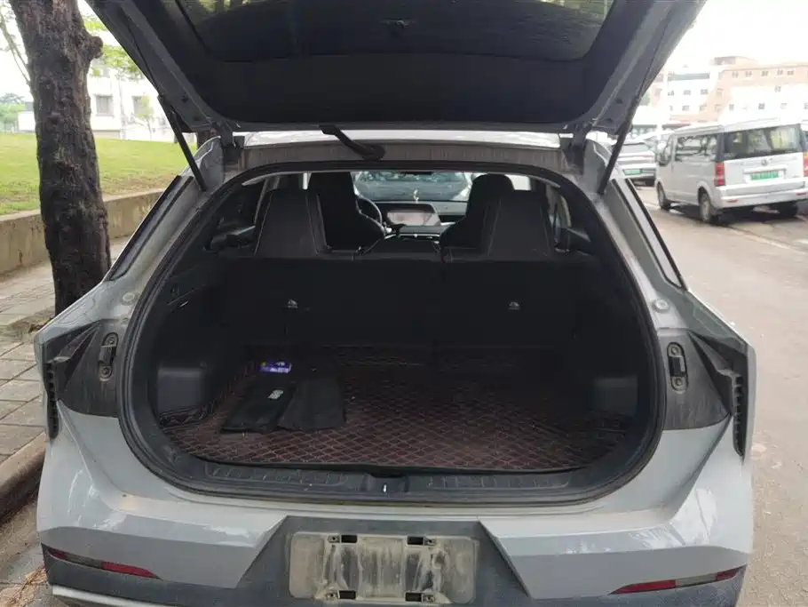 Venucia Big V 260 T Idol