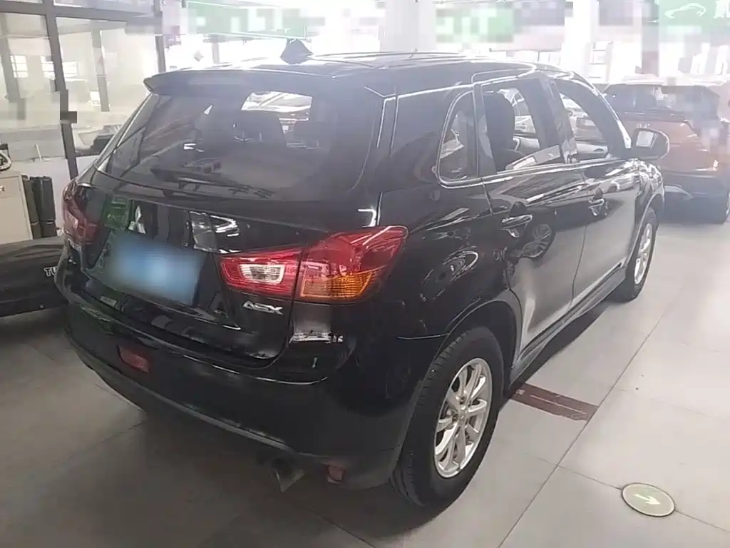 ASX 2.0 L CVT 2 WD Elite