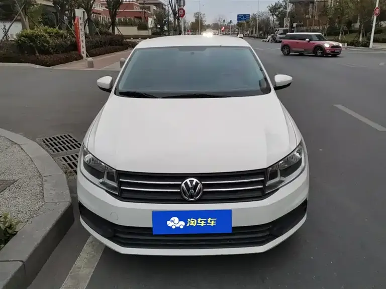 Volkswagen Santana 1.5 L Auto Style