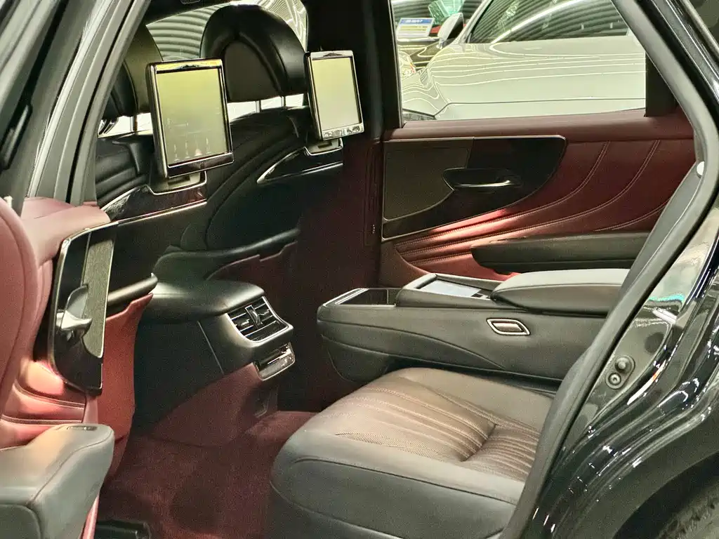 Lexus LS 500 h Executive CN-V