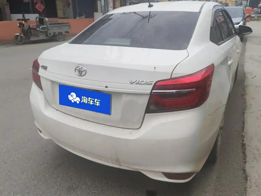 Vios 1.5 L CVT Creation