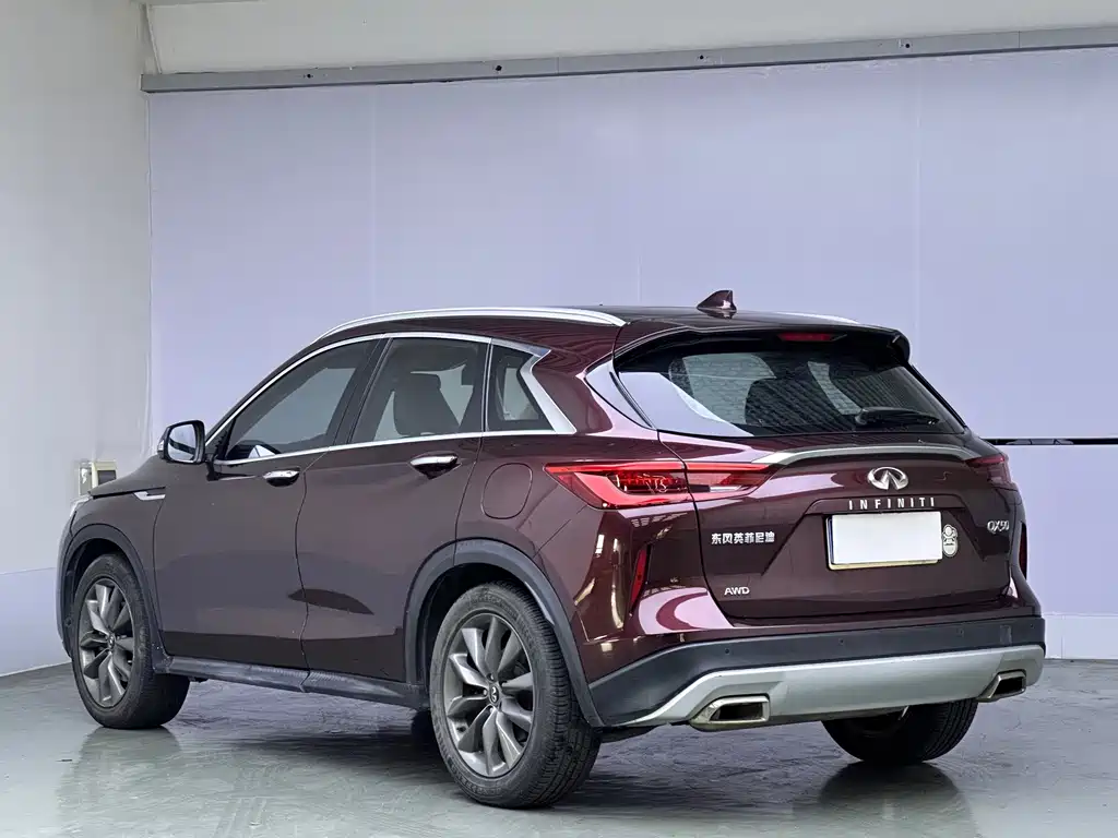 Infiniti QX50 2.0 T 4 WD Elite