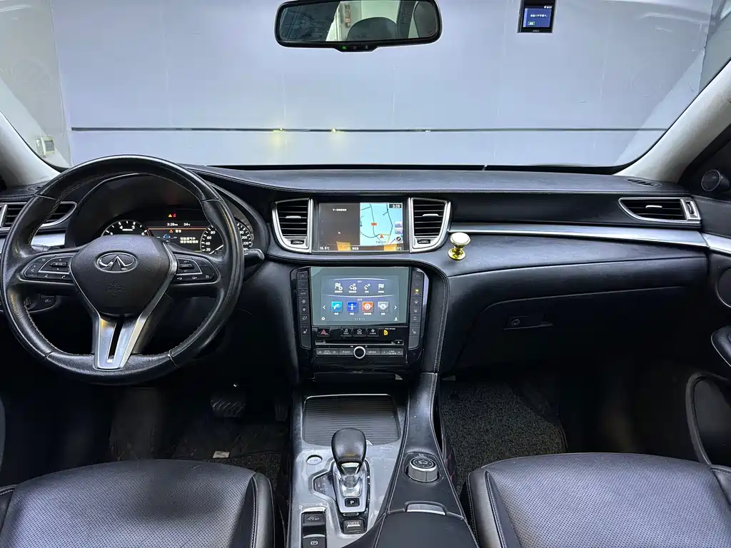 Infiniti QX50 2.0 T 4 WD Elite