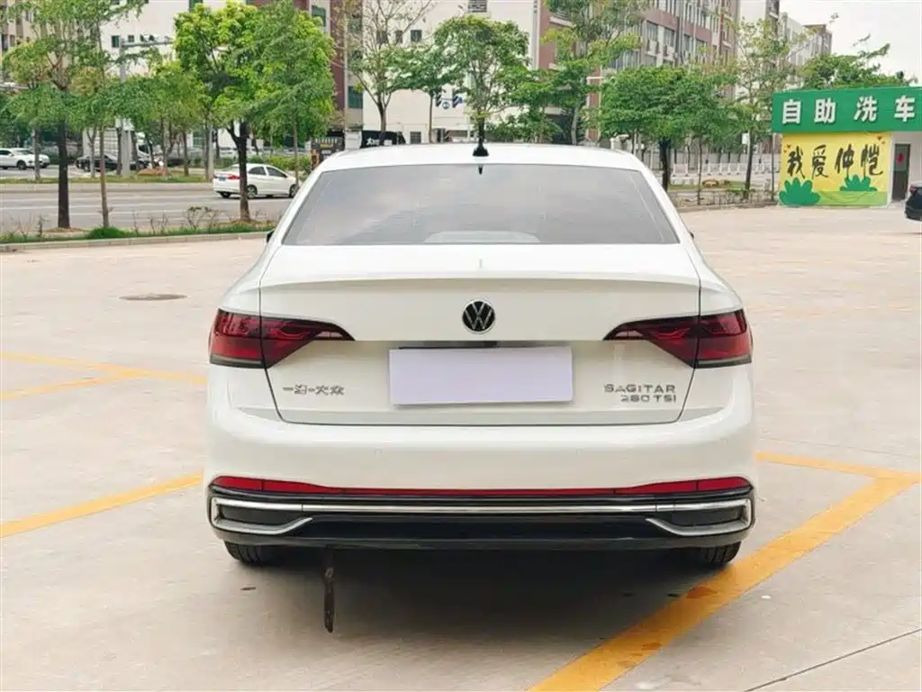 Sagitar 280 TSI DSG Transcend