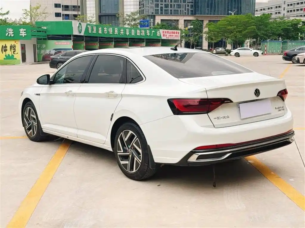 Sagitar 280 TSI DSG Transcend