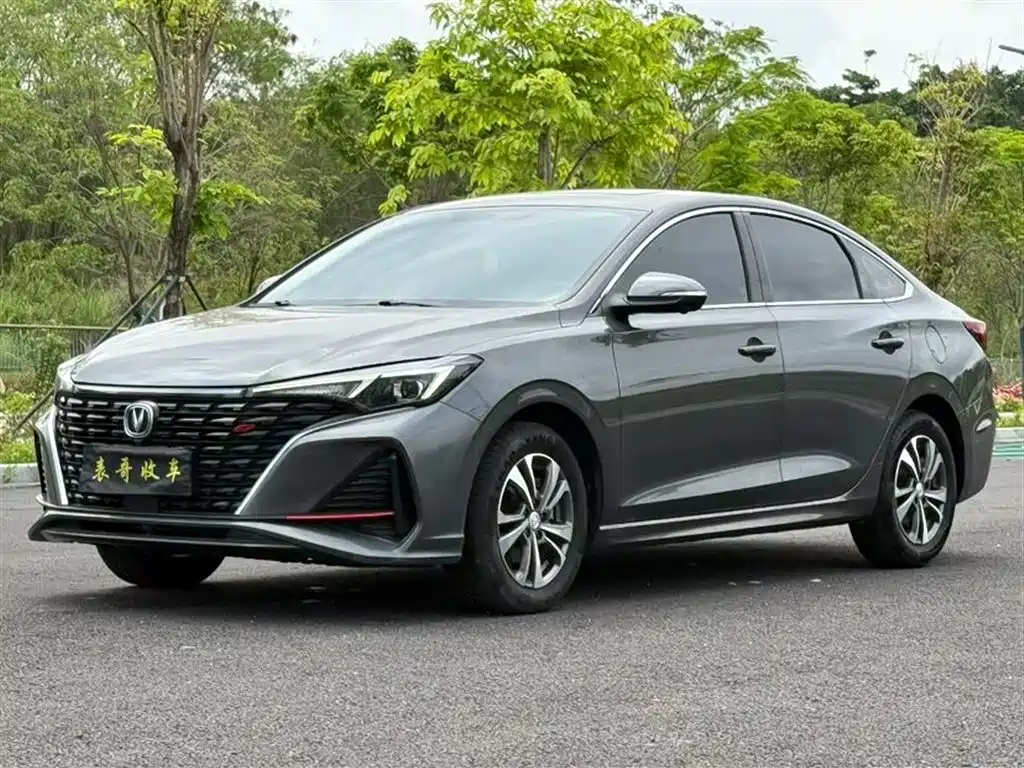 Eado Smooth Enjoyment PLUS Blue Whale NE 1.4 T GDI DCT Distinguished