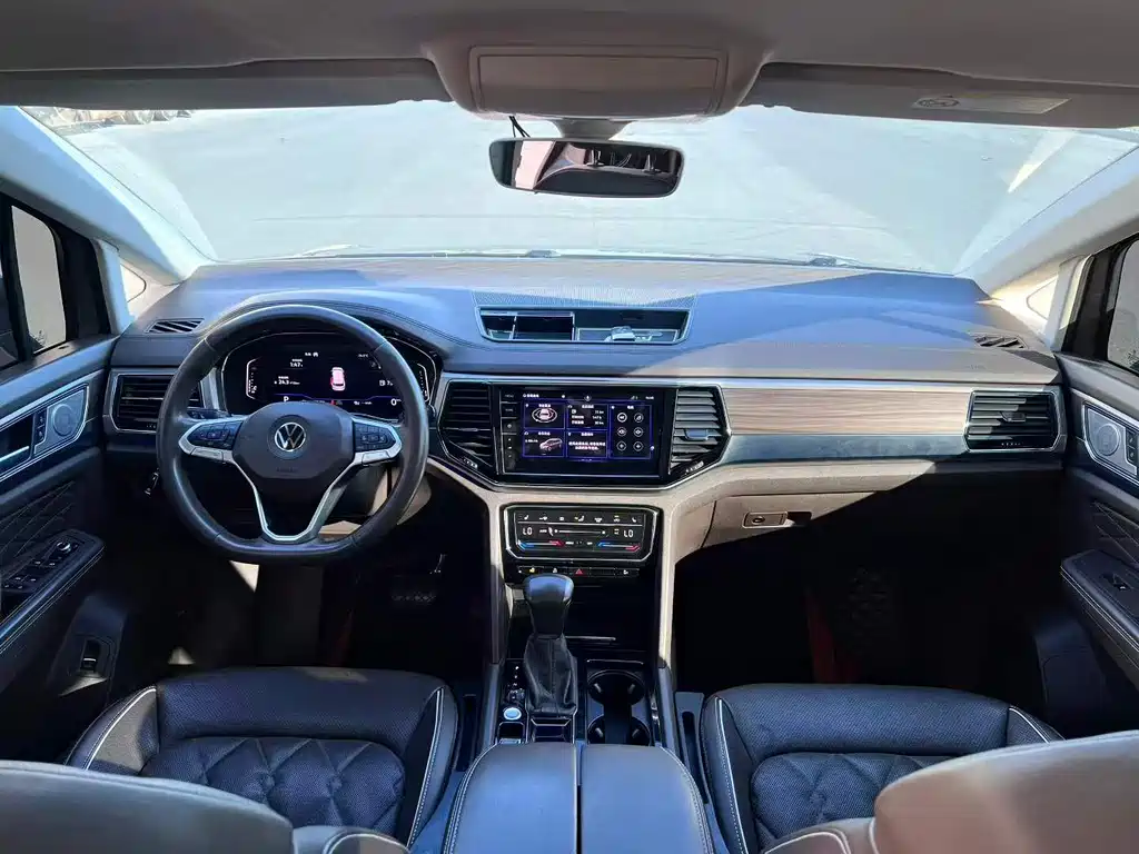 Viloran 380 TSI Distinguished