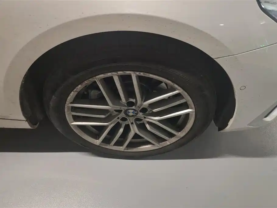 BMW 5 Series 525 Li Luxury Package